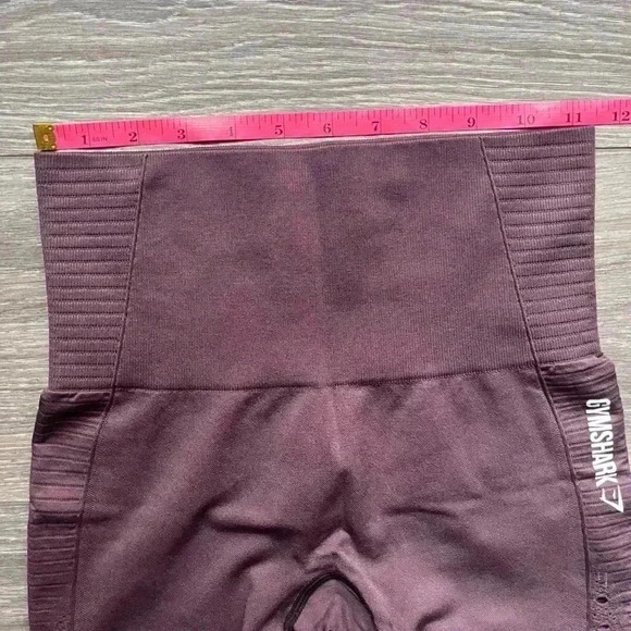 Gymshark Purple Energy Workout Active Yoga Leggings Cut Out High Waist Womens XS - Picture 9 of 10